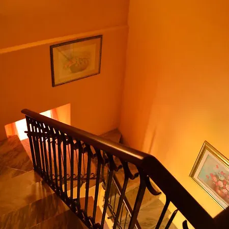 Donna Maria קאפוטרה